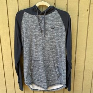 Holister Heather Blue Raglan Hooded T-Shirt Medium